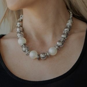 Iridescent Pearly and Silver Beaded Necklace